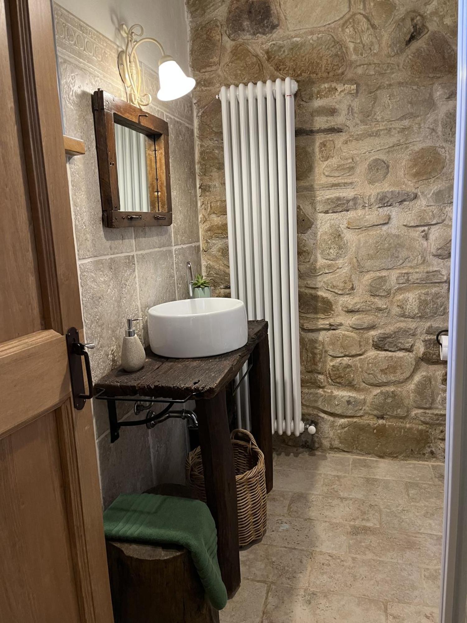 Agriturismo La Valle Dimenticata Urbania Eksteriør billede